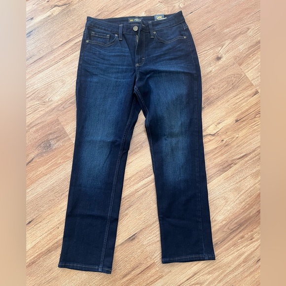 Women’s Lee jeans, size 10 short, NWT - Picture 2 of 5